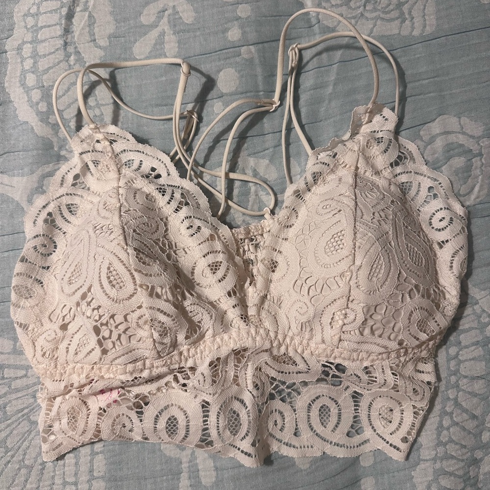 Victoria's Secret Lace Bandeau in Cream